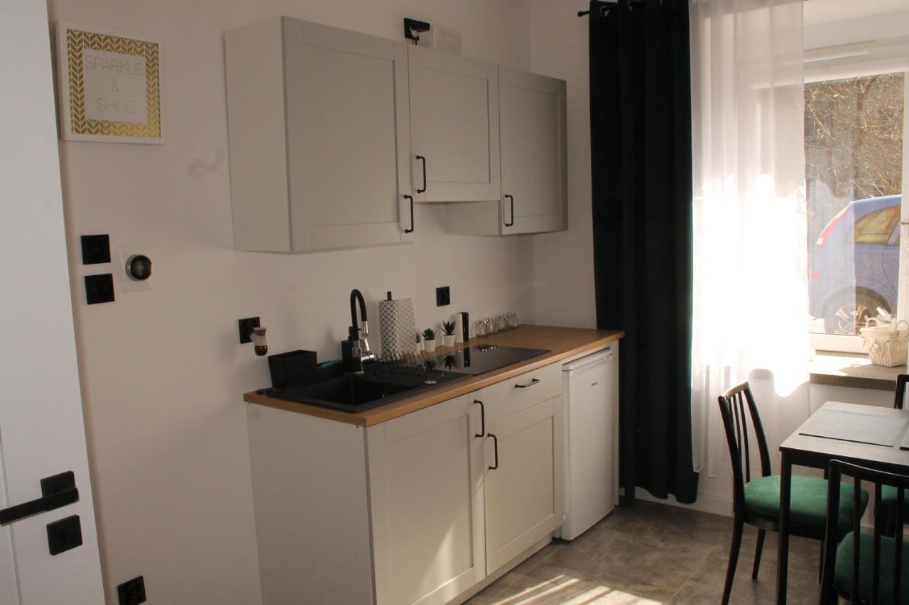 Apartament Z Historia 耶莱尼亚古拉 外观 照片