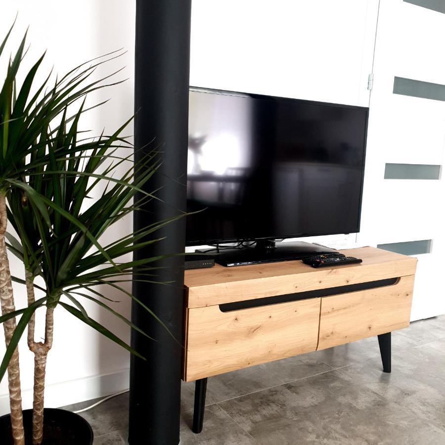Apartament Z Historia 耶莱尼亚古拉 外观 照片