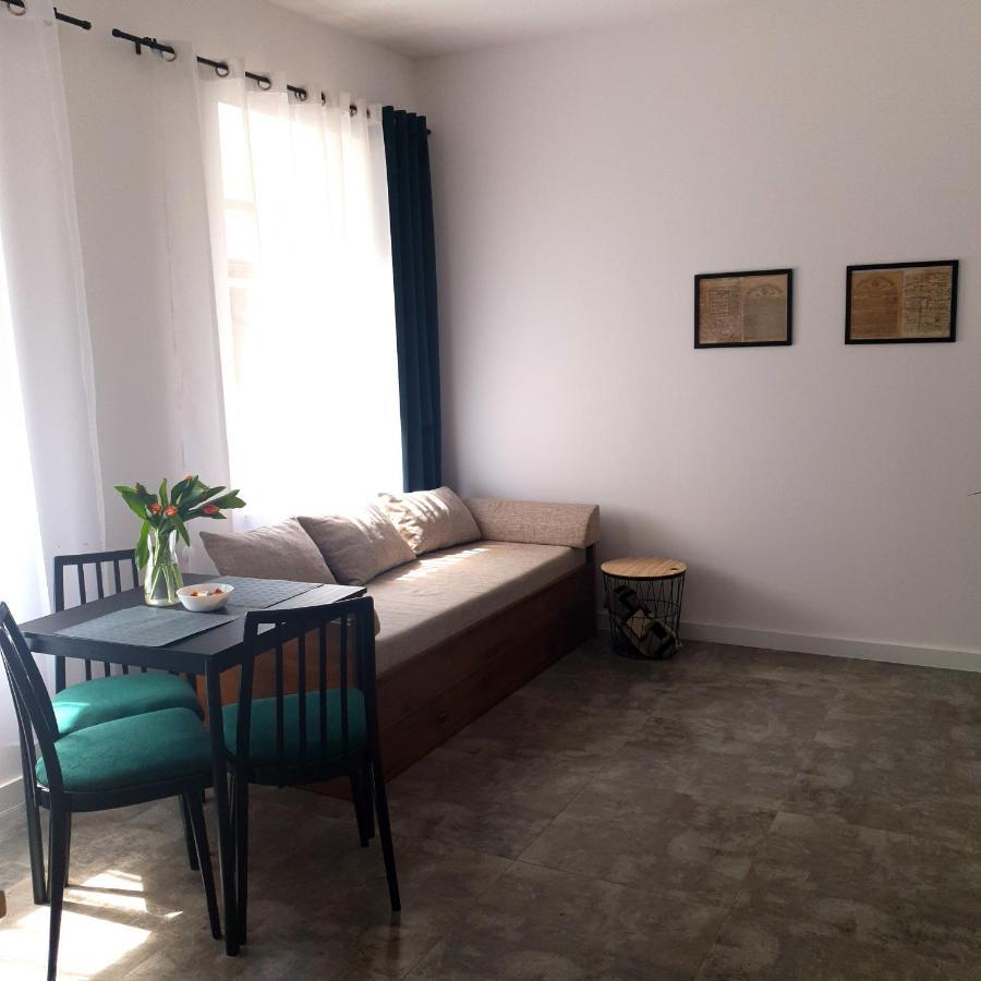 Apartament Z Historia 耶莱尼亚古拉 外观 照片